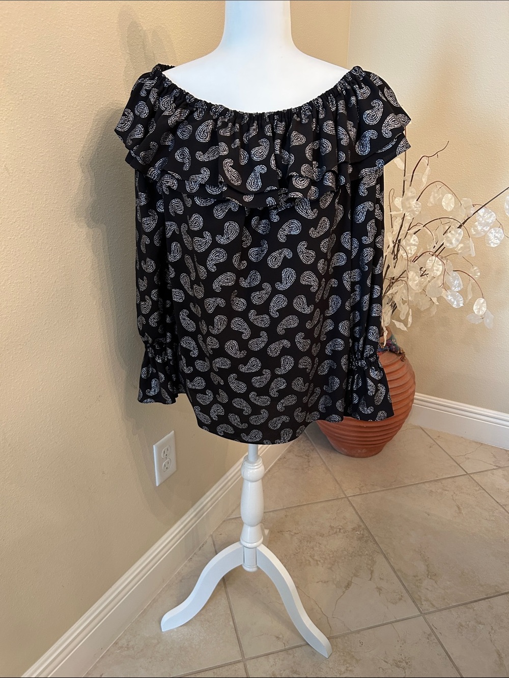 Michael Kors Black Paisley Off-Shoulder Ruffle Blouse